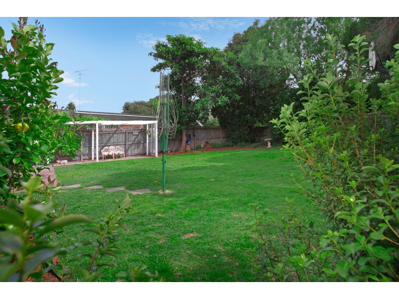 34 Grant Street, Newtown VIC 3220