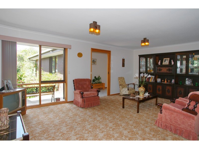 6 Darrambal Crescent, Leopold VIC 3224