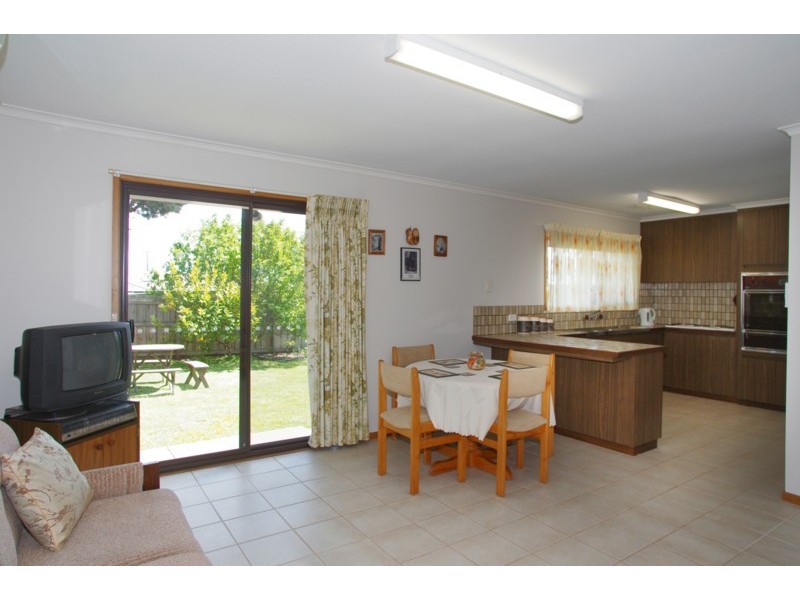 6 Darrambal Crescent, Leopold VIC 3224