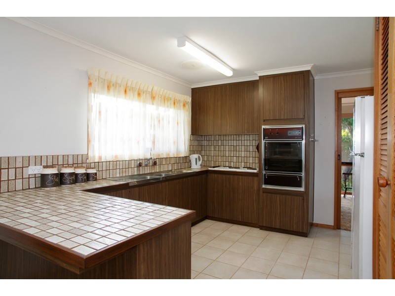 6 Darrambal Crescent, Leopold VIC 3224