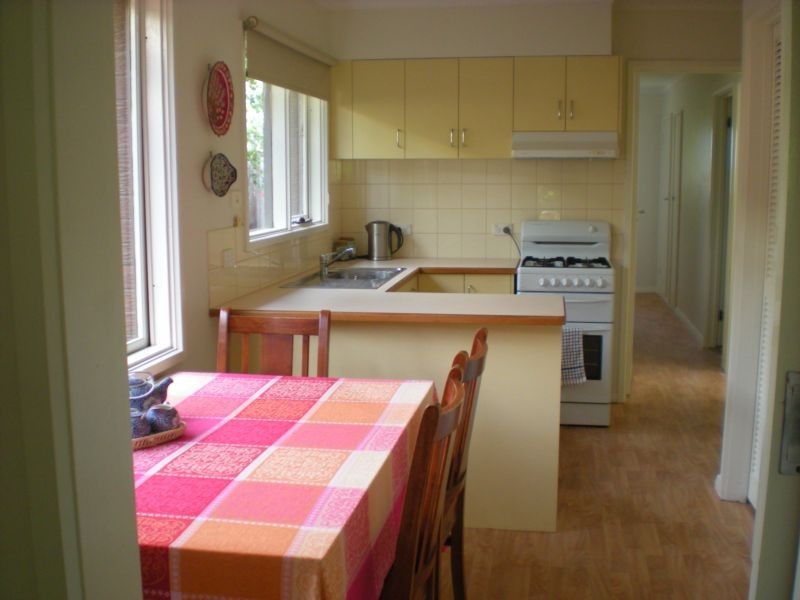 3/65 Camden Road, Newtown VIC 3220