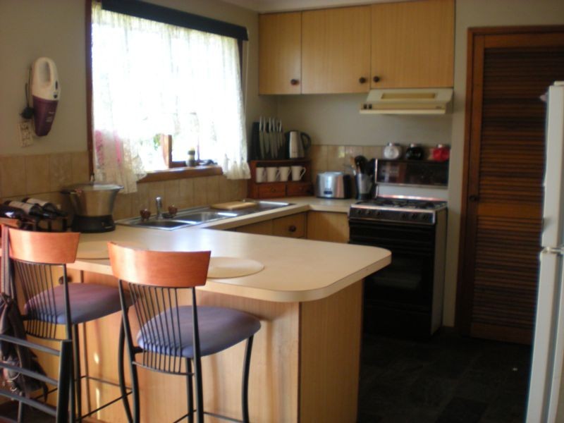 125 Solar Drive, Whittington VIC 3219