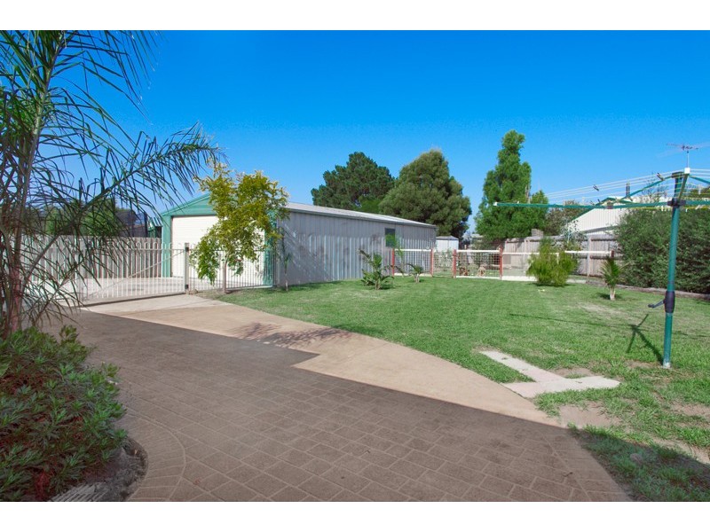 9 Crozier Court, St Albans Park VIC 3219