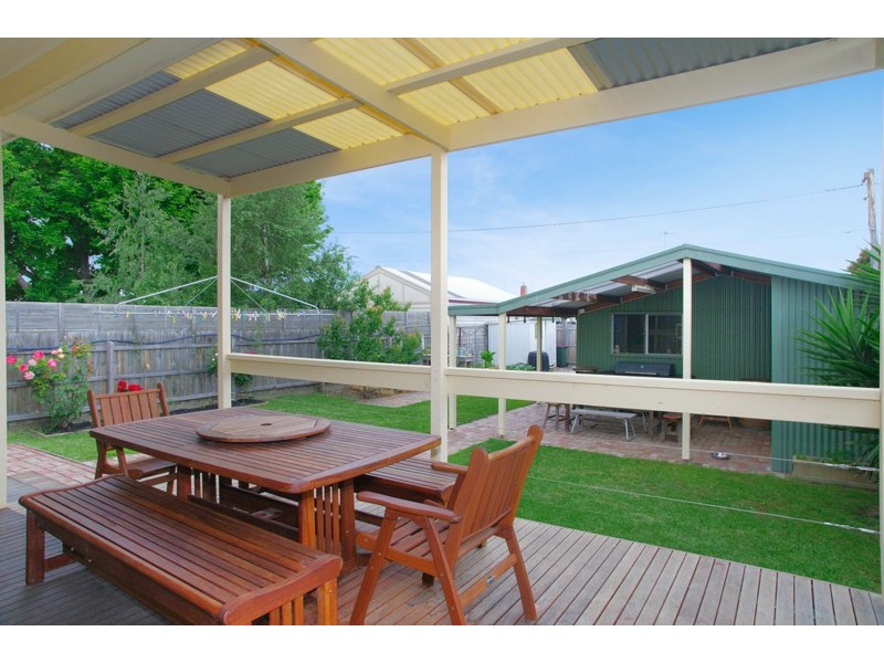 16 Ann Street, Geelong West VIC 3218