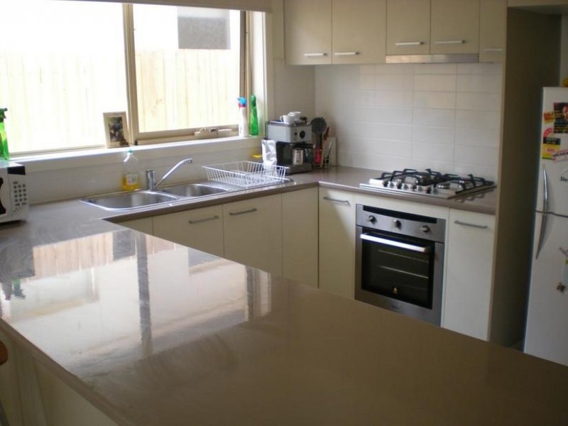 2/164 Roslyn Road, Belmont VIC 3216