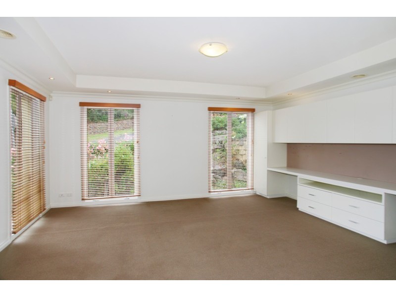 10 Whyte Court, Newtown VIC 3220