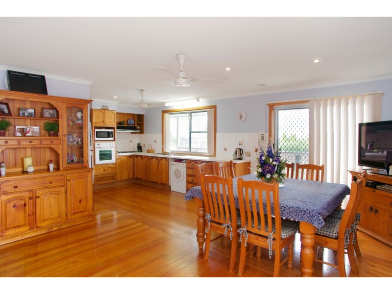 10 Aintree Road, Bell Post Hill VIC 3215