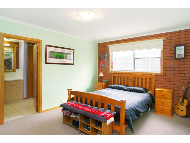 10 Aintree Road, Bell Post Hill VIC 3215
