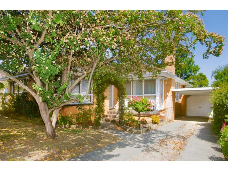 10 Araluen Parade, Belmont VIC 3216
