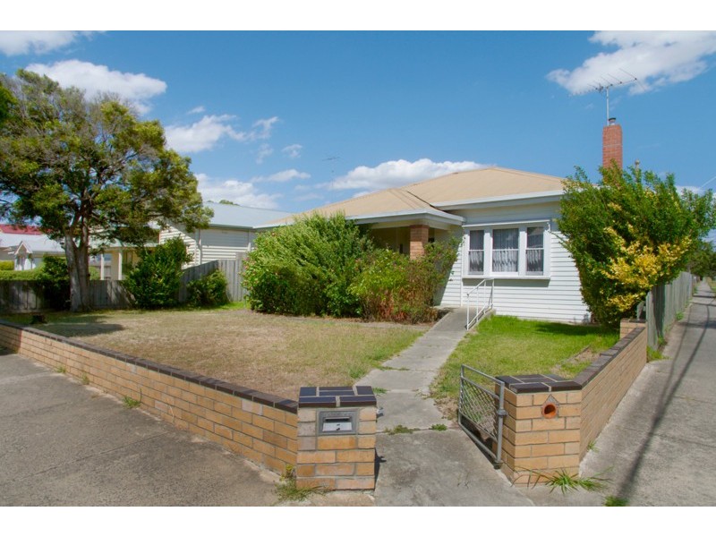 9 Anderson Street, East Geelong VIC 3219