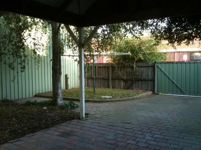 398 Pakington Street, Newtown VIC 3220