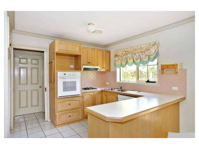 3/36 Oberon Drive., Belmont VIC 3216