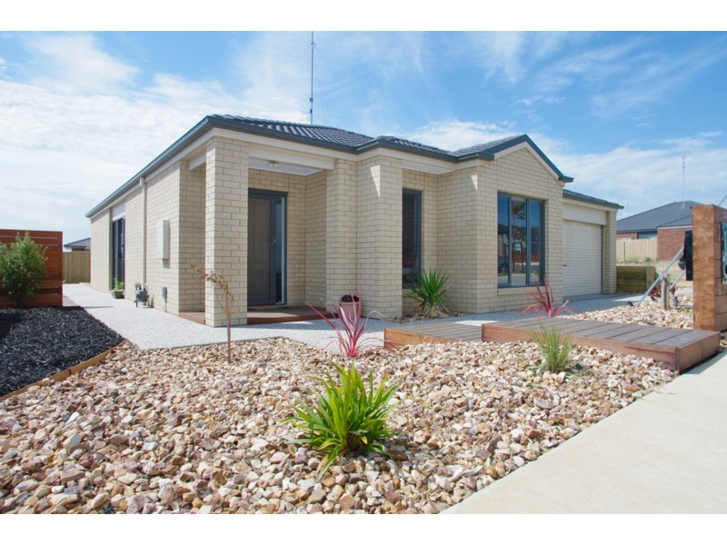 23 Shoaling Drive, Leopold VIC 3224