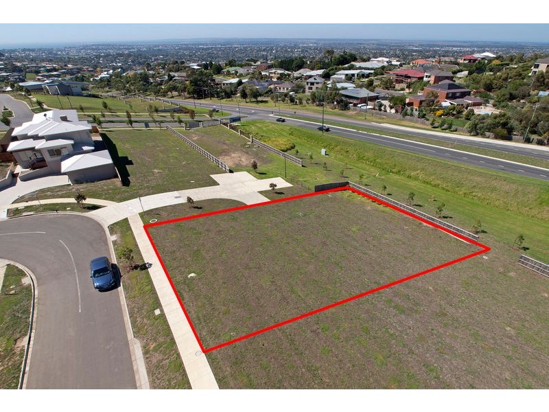 12-14 Oakhill Avenue, Highton VIC 3216