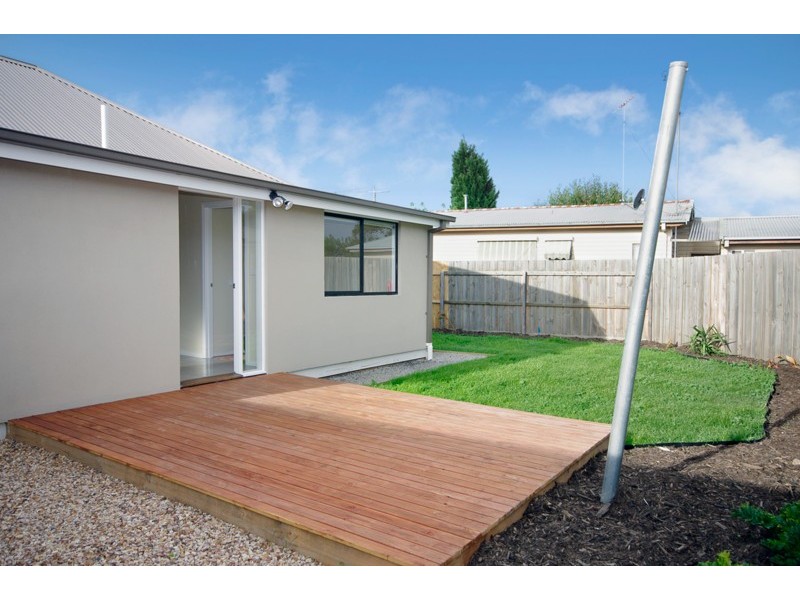 22 Lancaster Avenue, Newcomb VIC 3219