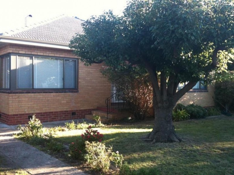 70 Bellarine Highway, Newcomb VIC 3219