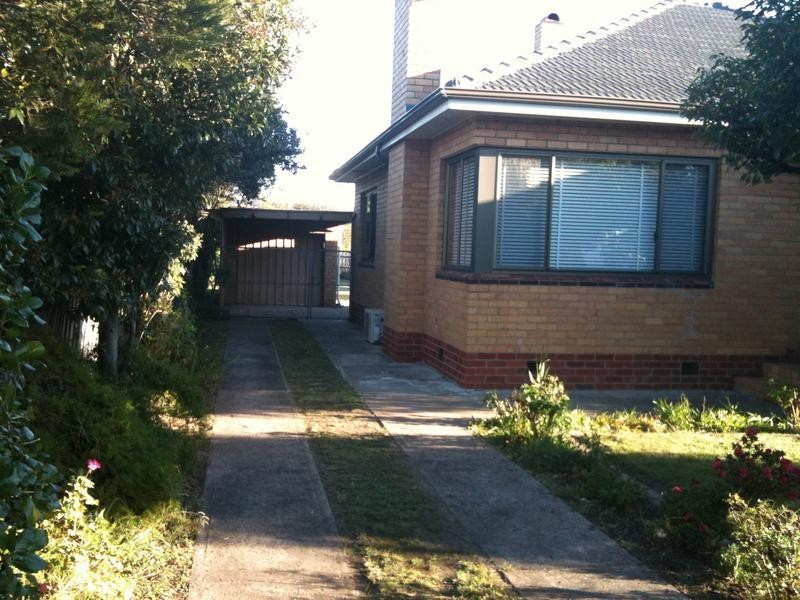 70 Bellarine Highway, Newcomb VIC 3219