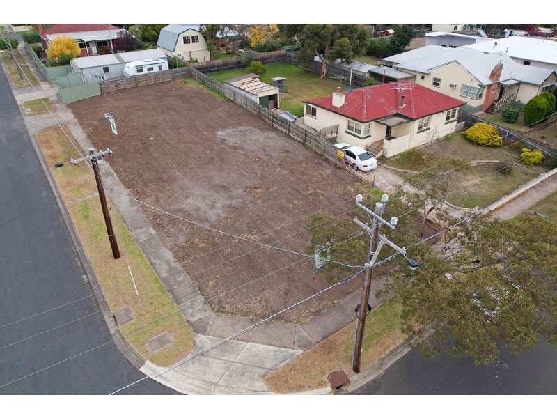 15 Lily Street, Hamlyn Heights VIC 3215