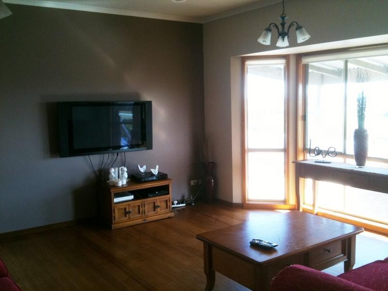 49 Hazelwood Crescent, Leopold VIC 3224