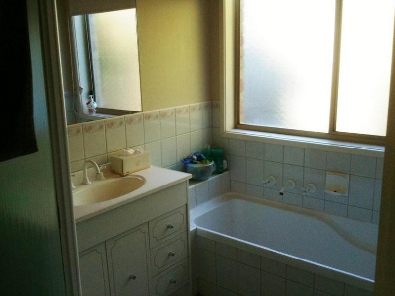 49 Hazelwood Crescent, Leopold VIC 3224