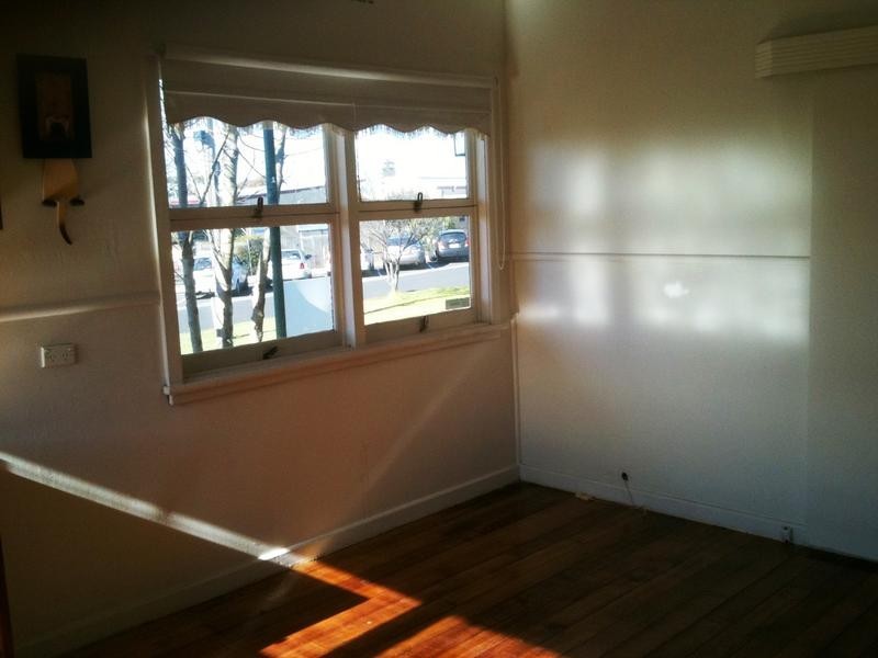 1/6 Calvert Street, Hamlyn Heights VIC 3215