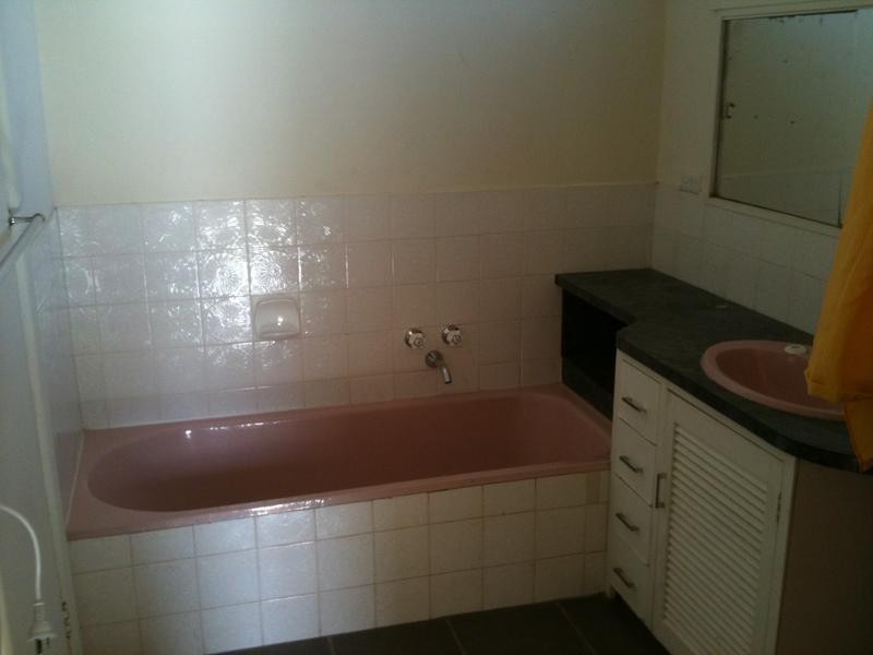 1/6 Calvert Street, Hamlyn Heights VIC 3215