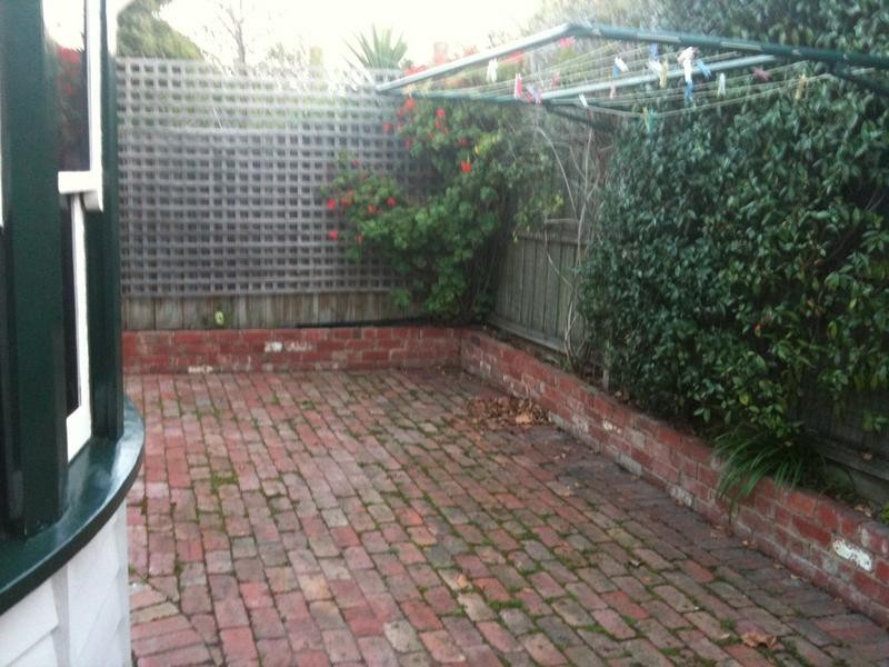 6 Austin Terrace, Newtown VIC 3220