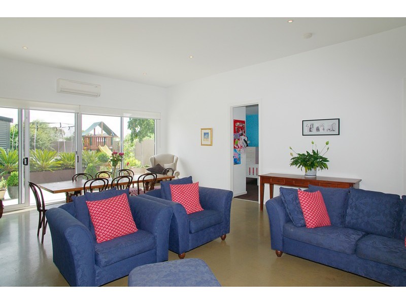 64 Britannia Street, Geelong West VIC 3218