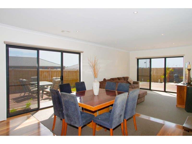 23 Shoaling Drive, Leopold VIC 3224