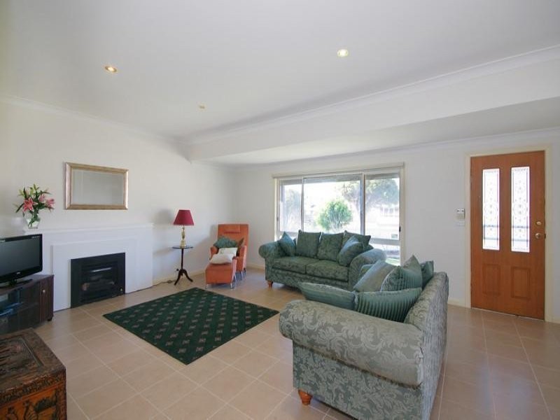 64. Laura Avenue, Belmont VIC 3216