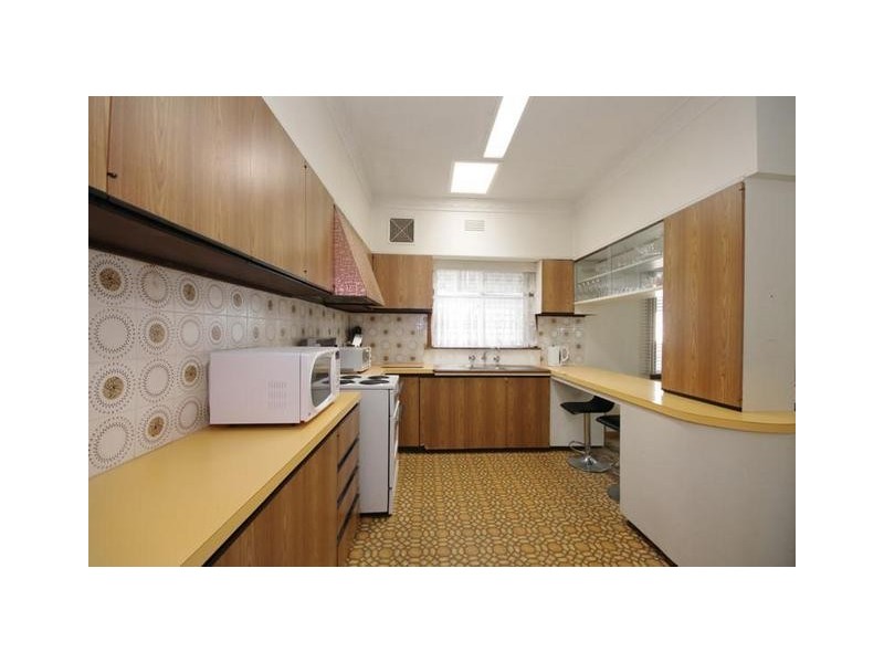 43. Clarendon Street, Newtown VIC 3220