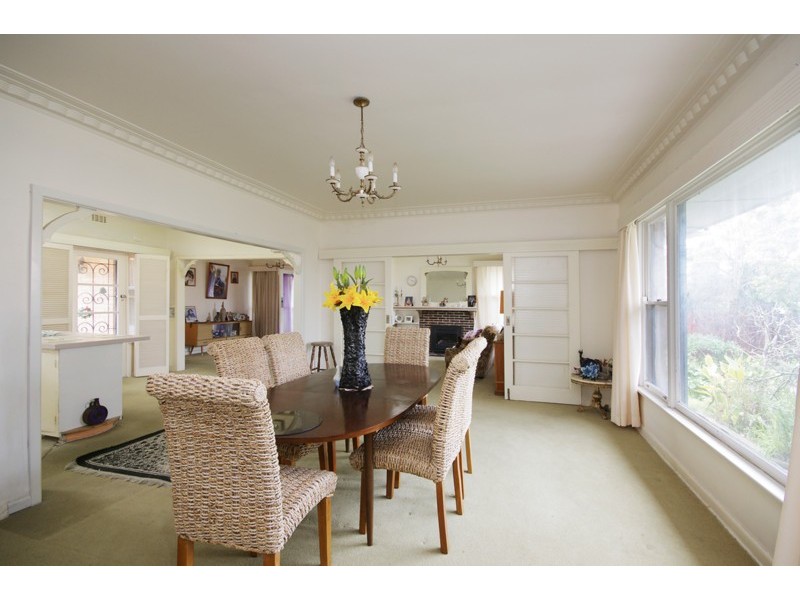 84 Prospect Road, Newtown VIC 3220