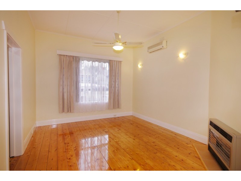 2 Craddock Street, North Geelong VIC 3215