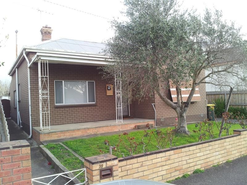 39 Hope Street, Geelong West VIC 3218