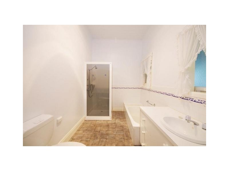 2. Craddock Street, North Geelong VIC 3215