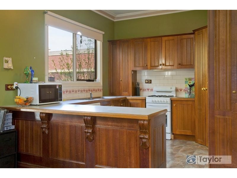 398 Pakington Street, Newtown VIC 3220