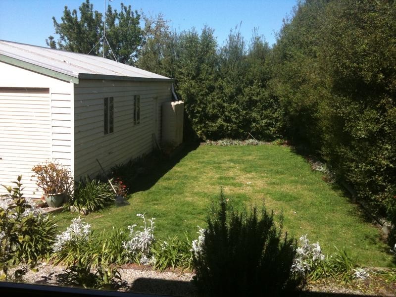 55 Percy Street, Newtown VIC 3220