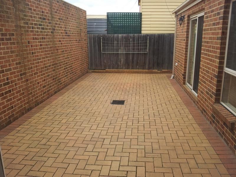 15 Hopkins Street, South Geelong VIC 3220