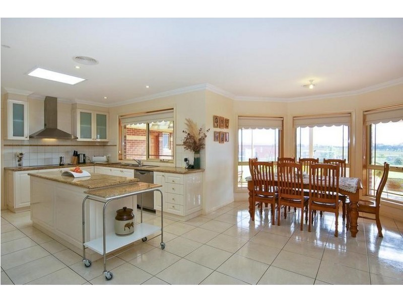 20 Fleurs Lane, Batesford VIC 3221