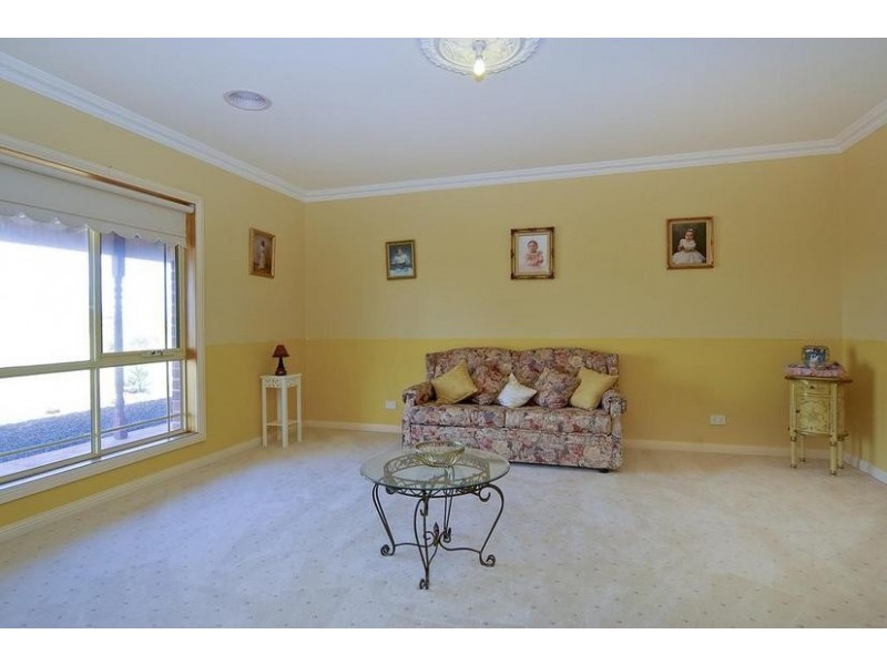 20 Fleurs Lane, Batesford VIC 3221