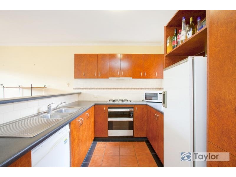 3 Urana Street, Newtown VIC 3220