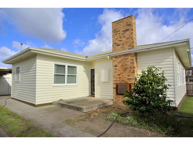 69 Buckingham ROAD, Newtown VIC 3220