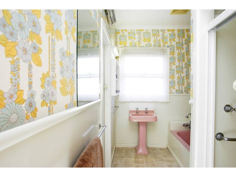 69 Buckingham ROAD, Newtown VIC 3220