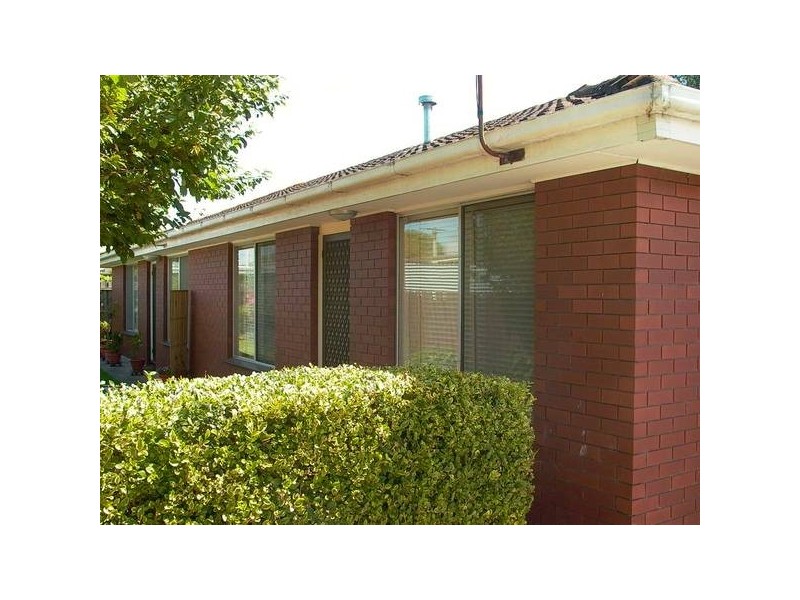 Isabella Street, Geelong West VIC 3218