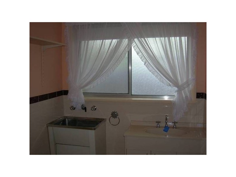 Isabella Street, Geelong West VIC 3218