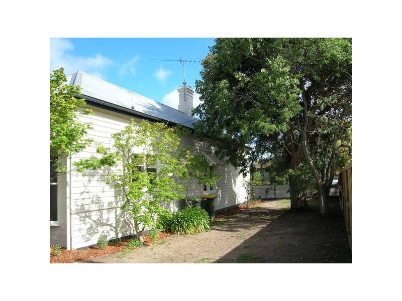 26 Marshall Street, Newtown VIC 3220