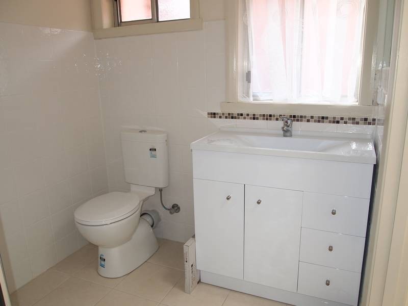 1/339 Pakington Street, Newtown VIC 3220