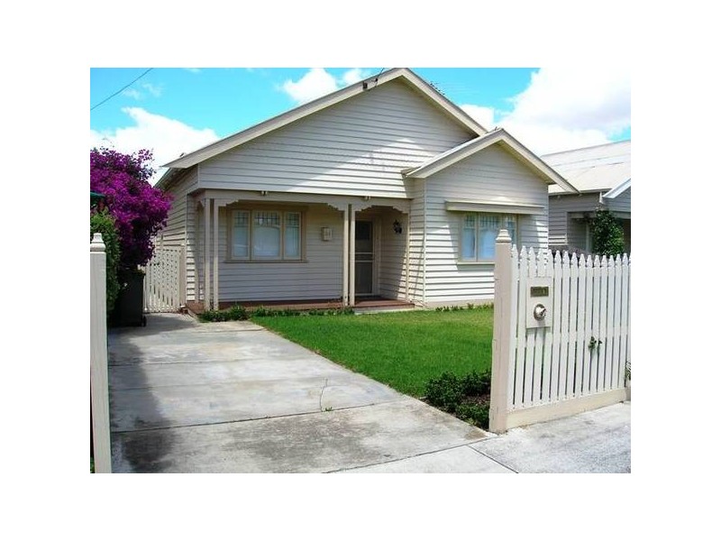 31 Crofton Street, Geelong West VIC 3218