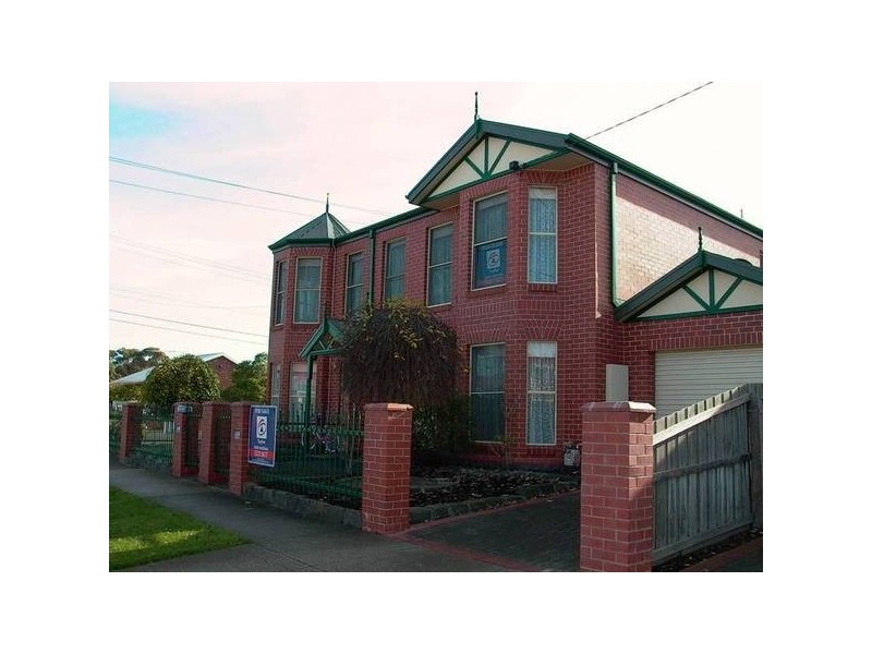 2/140 Gertrude Street, Geelong West VIC 3218