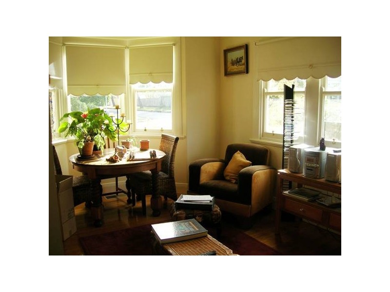 42 Stinton Avenue, Newtown VIC 3220